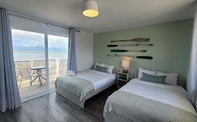 La Plage Motel